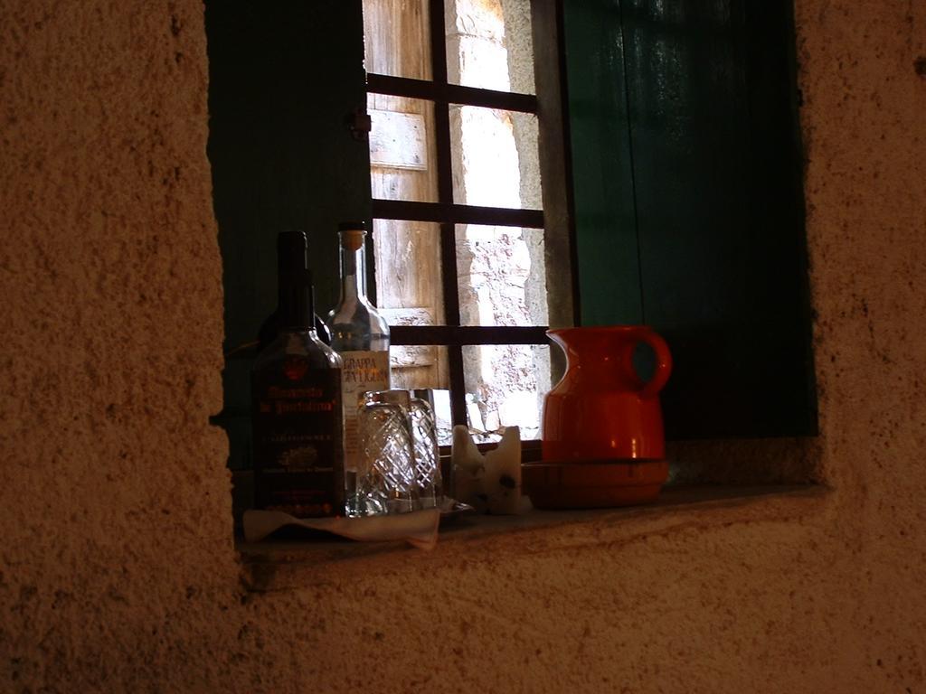 Medieval Village B&B Ne Bagian luar foto