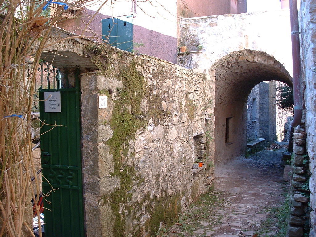 Medieval Village B&B Ne Bagian luar foto
