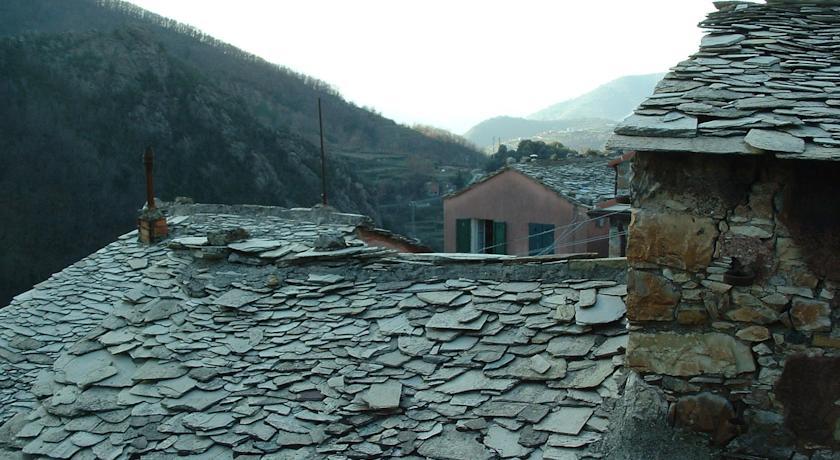 Medieval Village B&B Ne Bagian luar foto